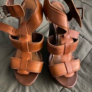 Steve Madden Tan Leather Strappy Sandals